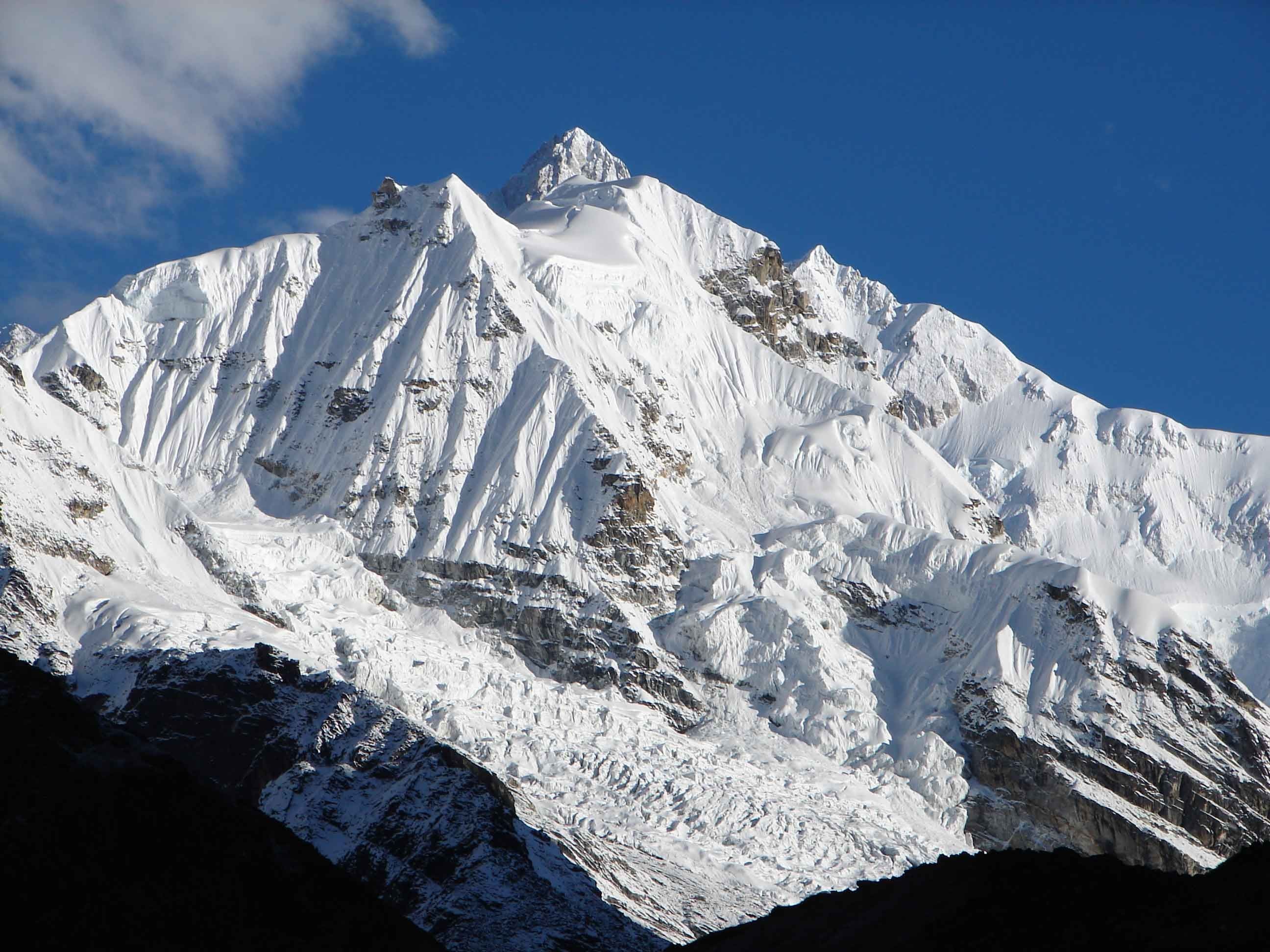 Kanchenjunga Circuit Trek 